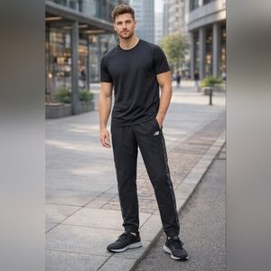 New Balance Men's Charcoal Joggers